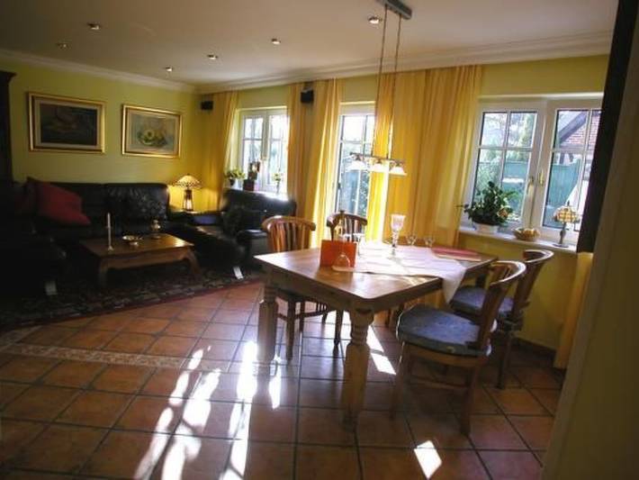 Ferienhaus für 4 Personen, mit Garten, mit Haustier in Groß Zicker - 2