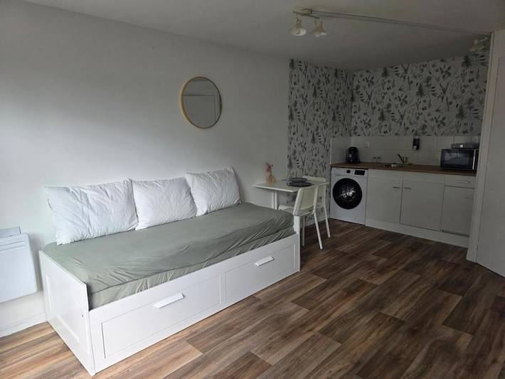 Location de vacances pour 2 personnes, avec Terrasse et Jardin à Bolbec
