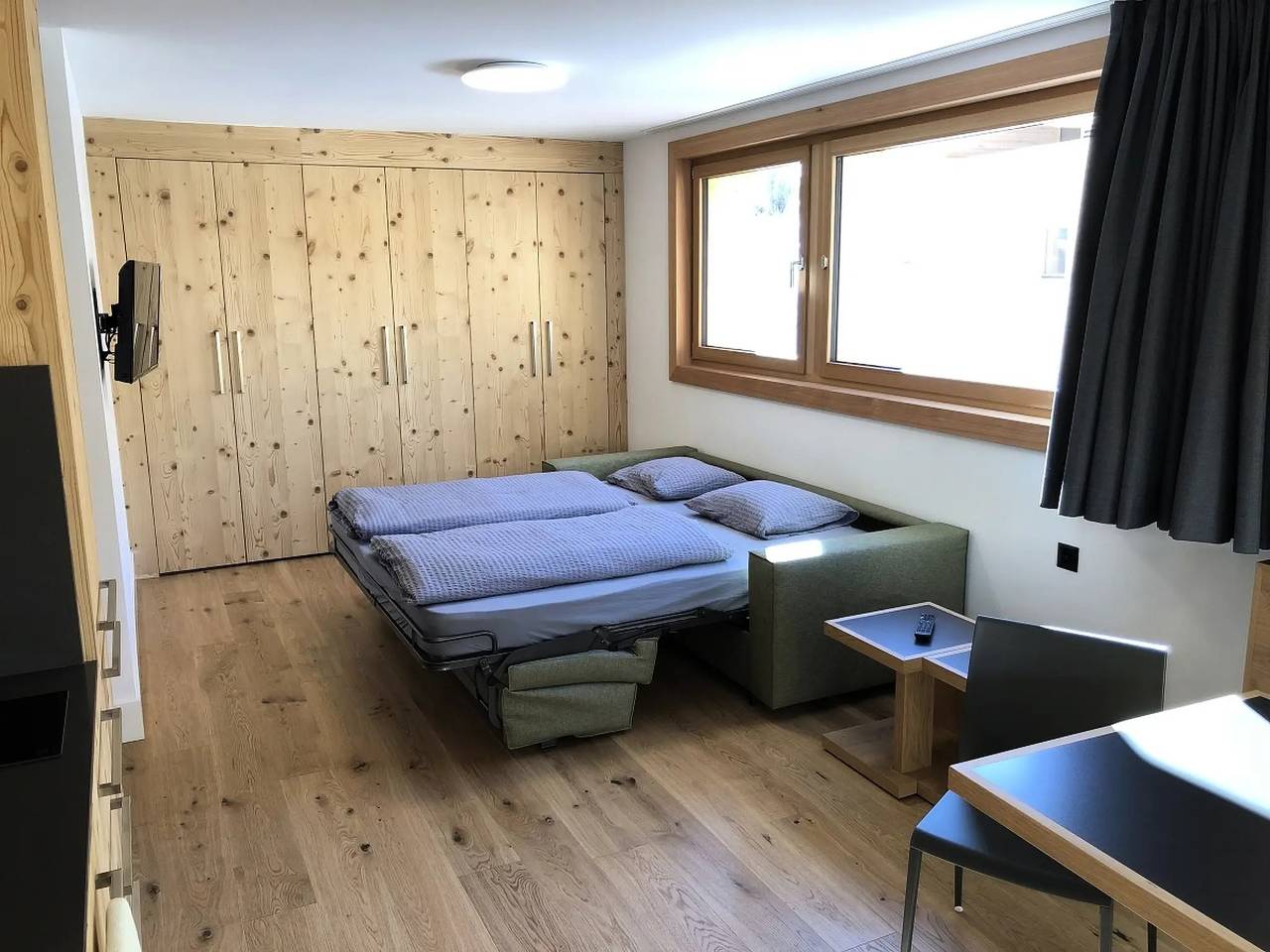 Ganze Wohnung, 2 Pièces 4 Personnes in Disentis, Surselva