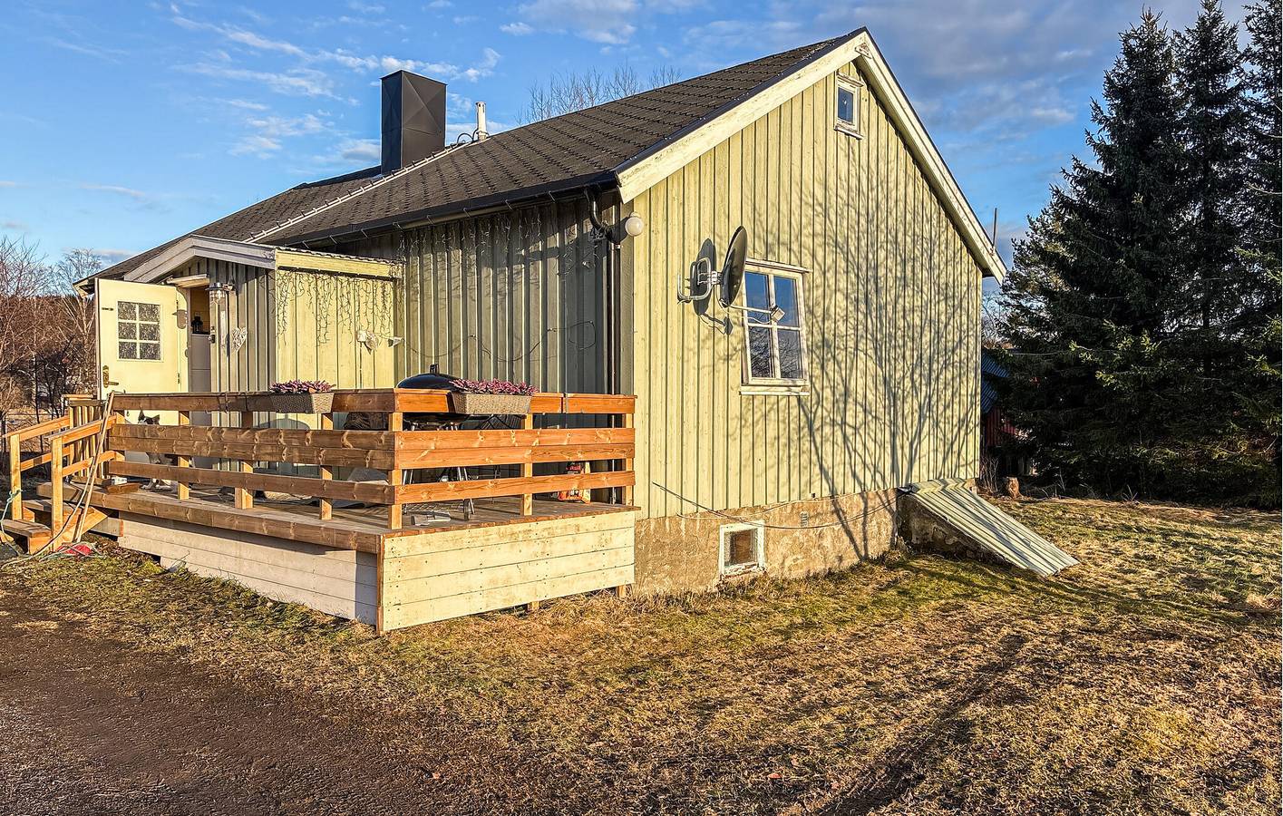 Ferienhaus für 4 Personen mit Terrasse in Steinkjer