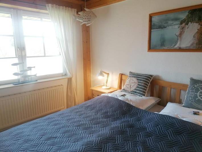 Ferienwohnung für 3 Personen, mit Ausblick und Garten in Rappin