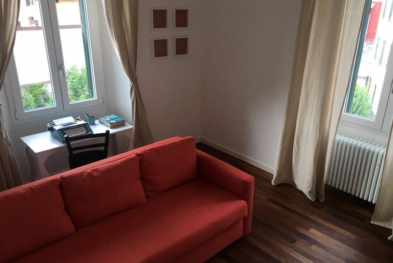 Ganze Wohnung, Ferienwohnung für 4 Personen mit Balkon/Terrasse in Cernobbio, Comer See