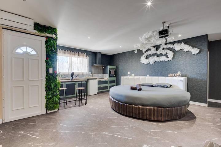 Gîte pour 2 personnes, avec jacuzzi à Vieille-Toulouse - 4