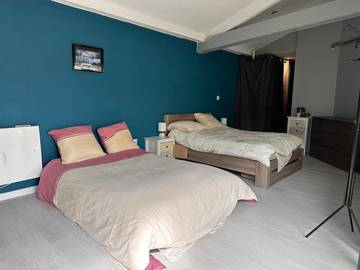 Gîte pour 4 personnes, avec jacuzzi et jardin à Petit-Couronne