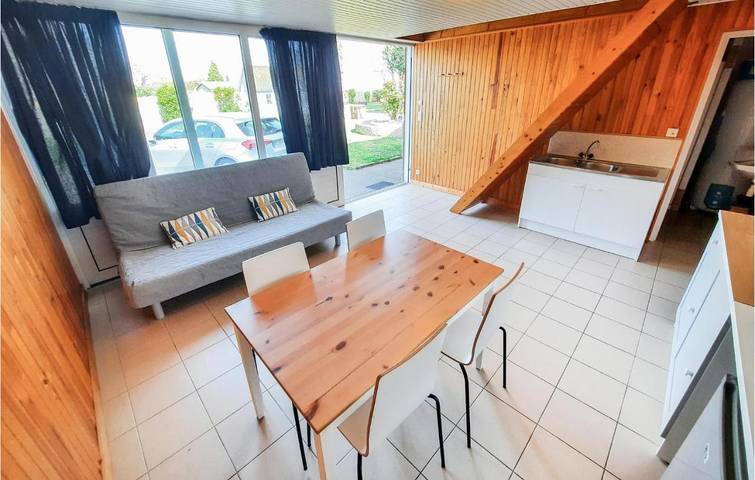 Gîte pour 4 personnes, avec terrasse à Le Vivier-sur-Mer - 2