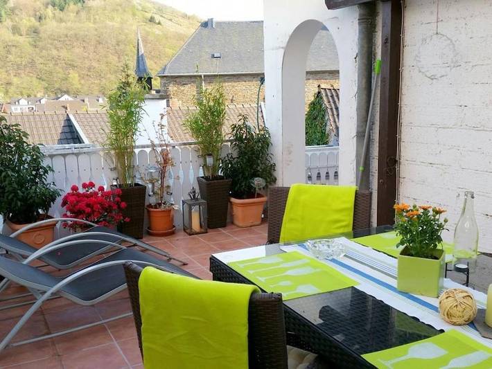 Ferienhaus für 7 Personen, mit Balkon und Terrasse im Ahrtal