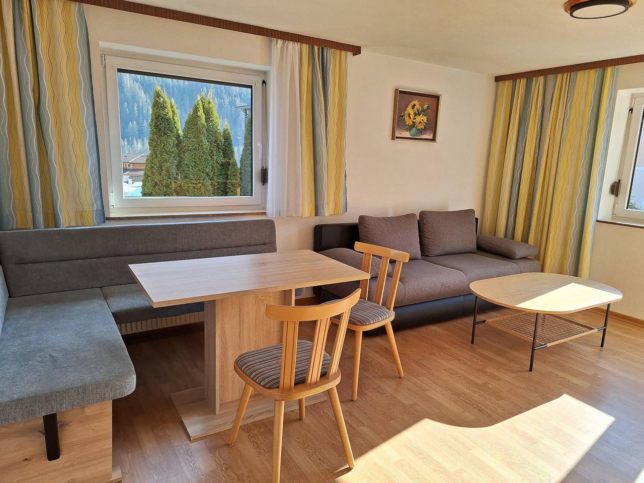 Entire holiday apartment, Appartement 5 in Elbigenalp, Allgäu alps (Austria)