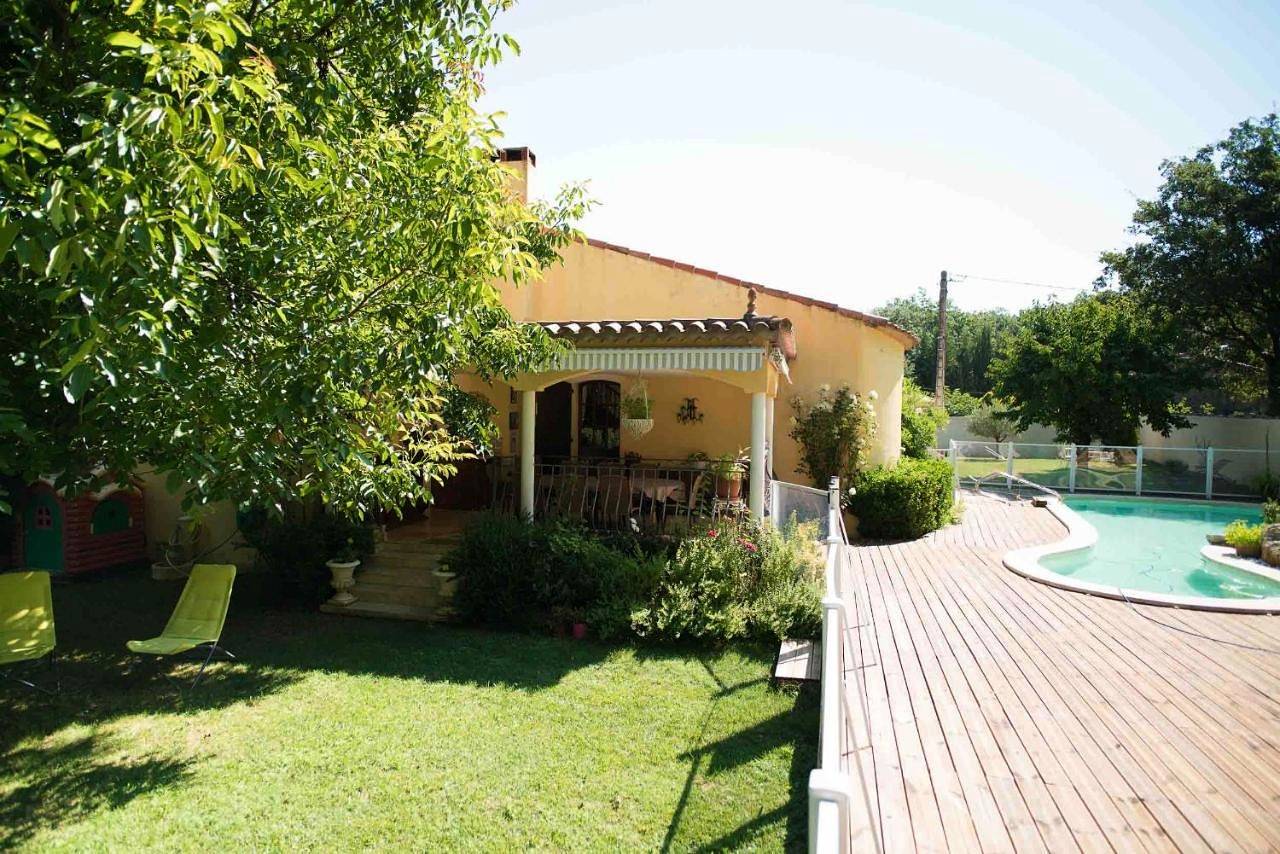 Double Room with Garden View in Nans-les-Pins, Région de Brignoles