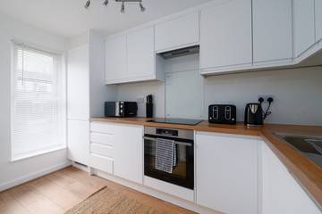 Apartment for 3 People in Downtown, London, Photo 3