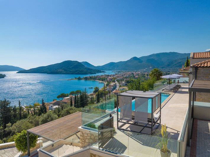 Διαμερίσματα διακοπών για 8 άτομα, με Μπαλκόνι και Ταράτσα καθώς και Κήπο στο Περιγιάλι