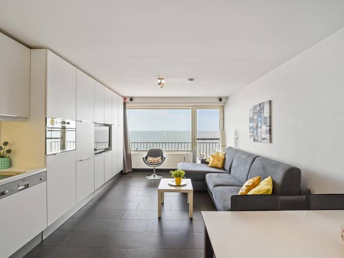 Ferienhaus für 4 Personen, mit Terrasse und Balkon/Terrasse