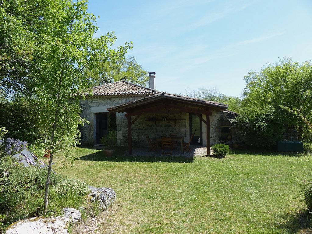 Gîte Barnac, gîte indépendant avec piscine privée in Montcuq-en-Quercy-Blanc, Quercy