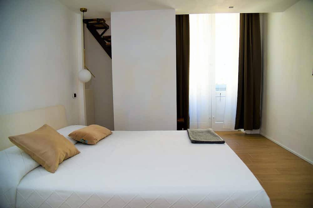 Appartamento intero, Suite 22 | Apartment in the Historic Centre in Brindisi, Salento