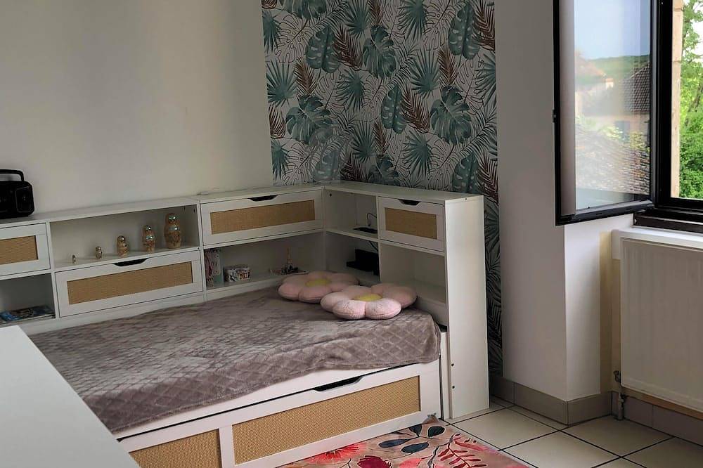 2 chambres refaites à neuf pour famille (Max 2Adultes + 2enfants) + Sdb + Wc in Tarn-et-Garonne