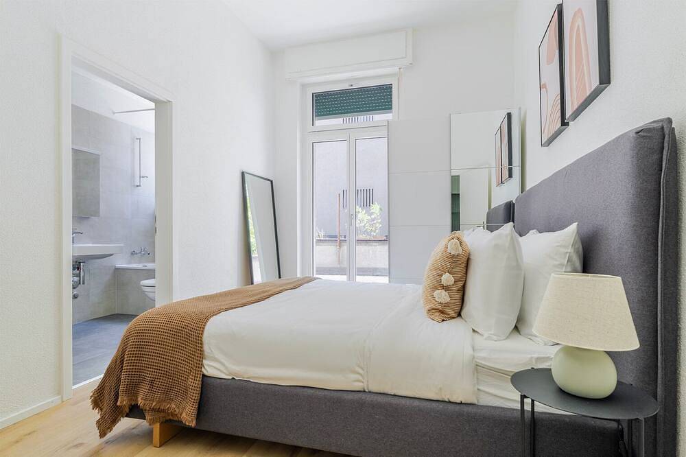 Apartamento entero, Blueground | Seebach, washer, nr Zurich Zoo in Zúrich, Distrito de Zúrich