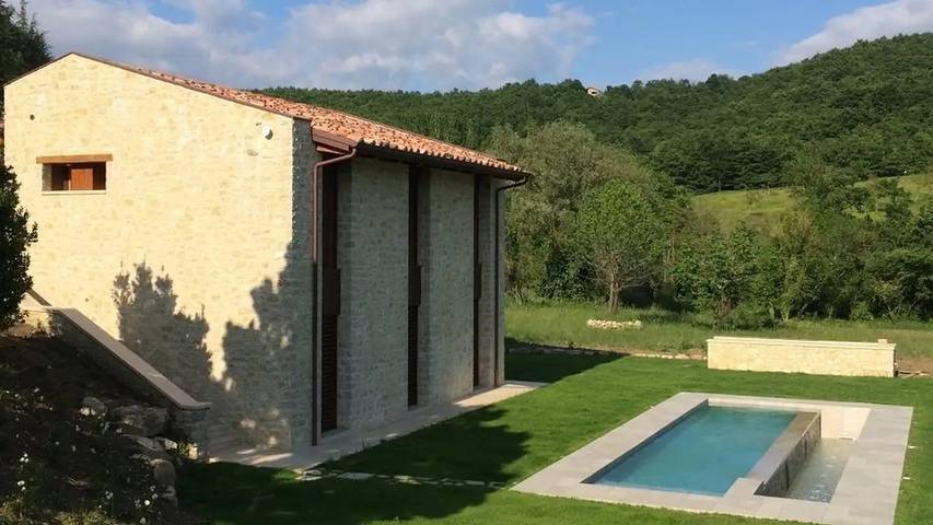 Casa vacanza per 6 persone, con idromassaggio e sauna, con animali domestici a San Venanzo
