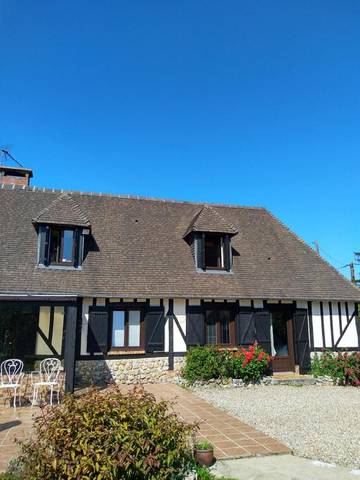 Location de vacances pour 8 personnes, avec jardin et vue à Saint-Pierre-du-Val