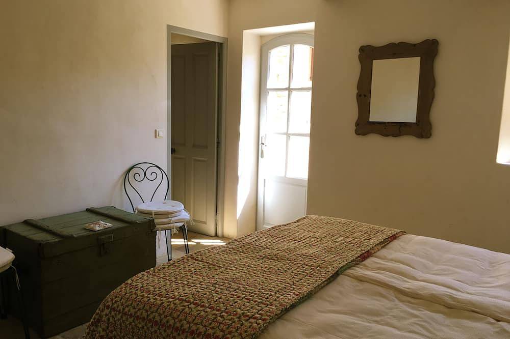 Maison de ville pour des vacances parfaites en Provence in Goult, Parc naturel régional du Luberon