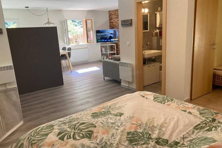 Ferienwohnung für 2 Personen, mit Garten in St. Niklaus