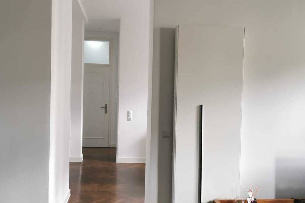 Appartamento intero, Frankfurt Downtown -90m²apartment in Francoforte, Hesse del Sur