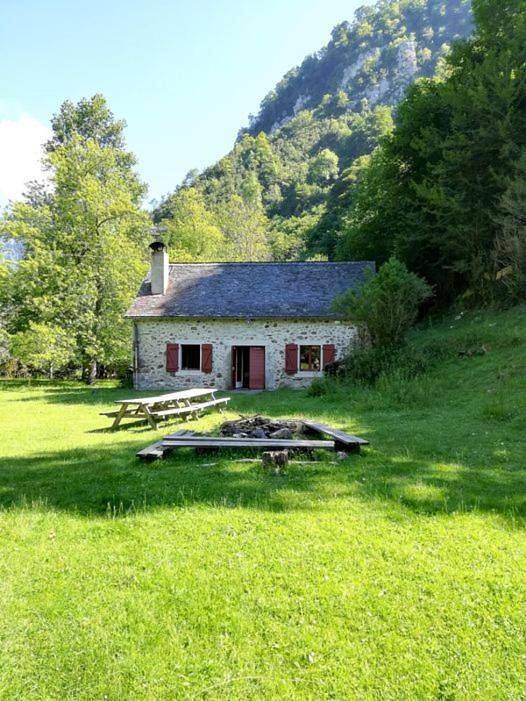 Gîte pour 15 personnes, avec jardin et vue, animaux acceptés à Osse-en-Aspe - 3