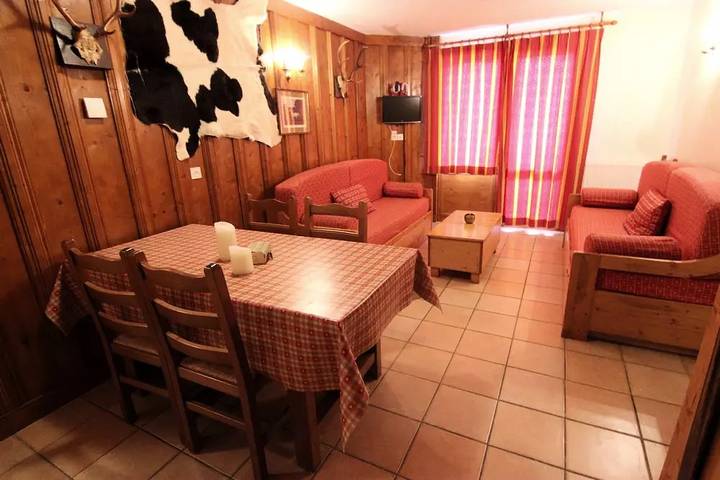 Chalet pour 6 personnes, avec balcon à Val Thorens - 3
