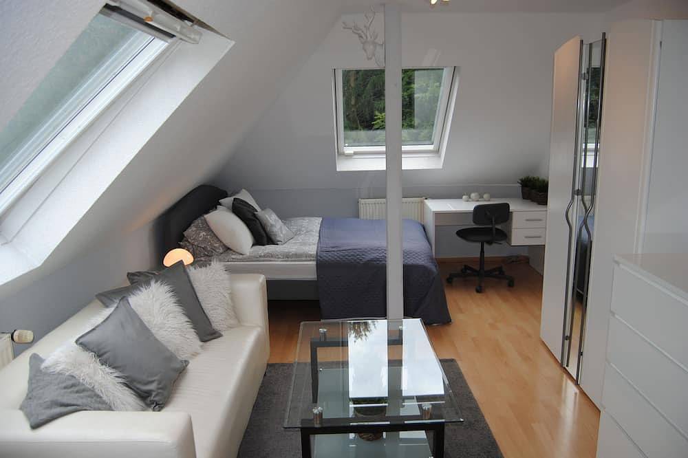 Exclusive villa with garden, sauna and forest access in Solingen, Bergisch region