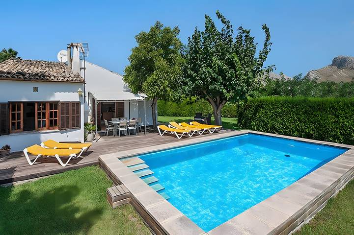 Villa für 6 Personen, mit Garten in Las Palmeras