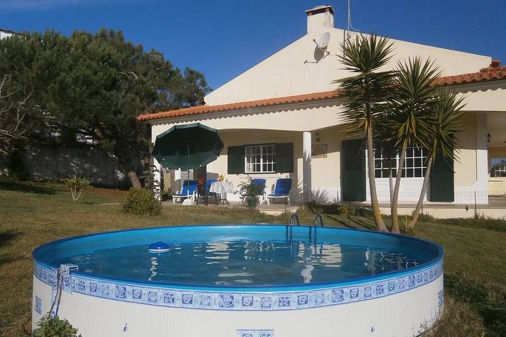 Ferienhaus für 6 Personen, mit Garten und Balkon in Ericeira