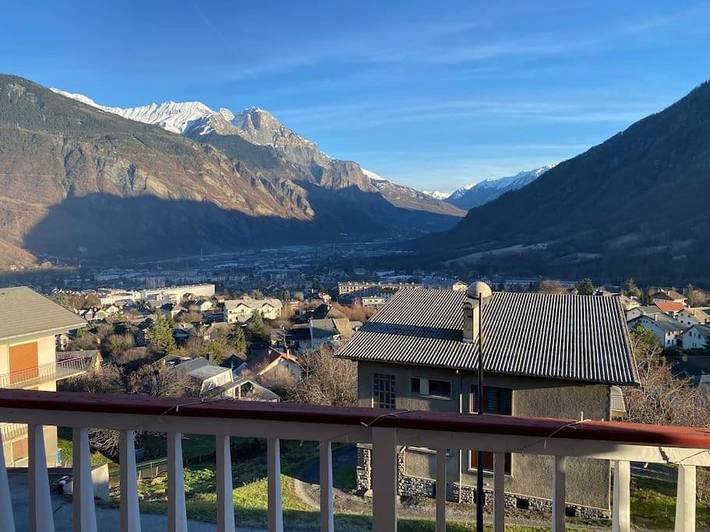 Gîte pour 6 personnes, avec balcon et vue à Saint-Jean-de-Maurienne - 4