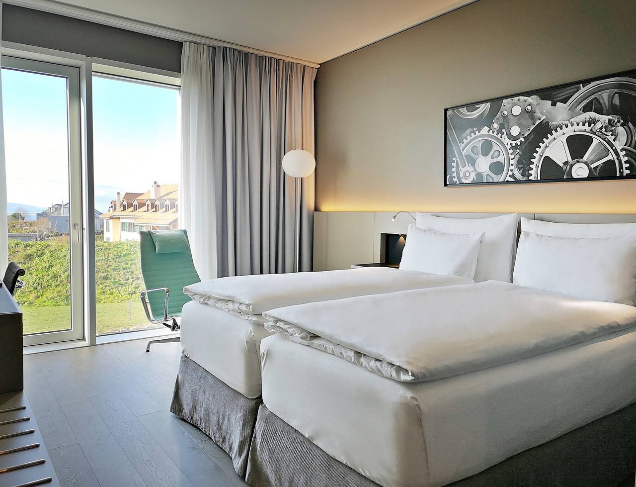 Modern Times Hotel - Modern Room in Saint-Légier-La Chiésaz, Lac Léman