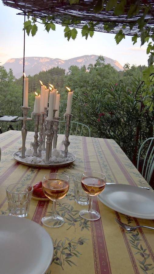 Location de vacances pour 5 personnes, avec jardin et vue, animaux acceptés à Cailla - 3