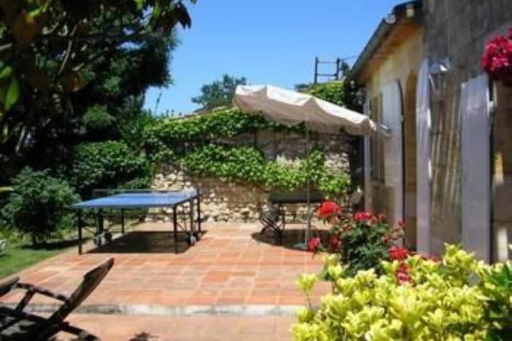 Location de vacances pour 6 personnes, avec terrasse et jardin à Beychac-et-Caillau - 4