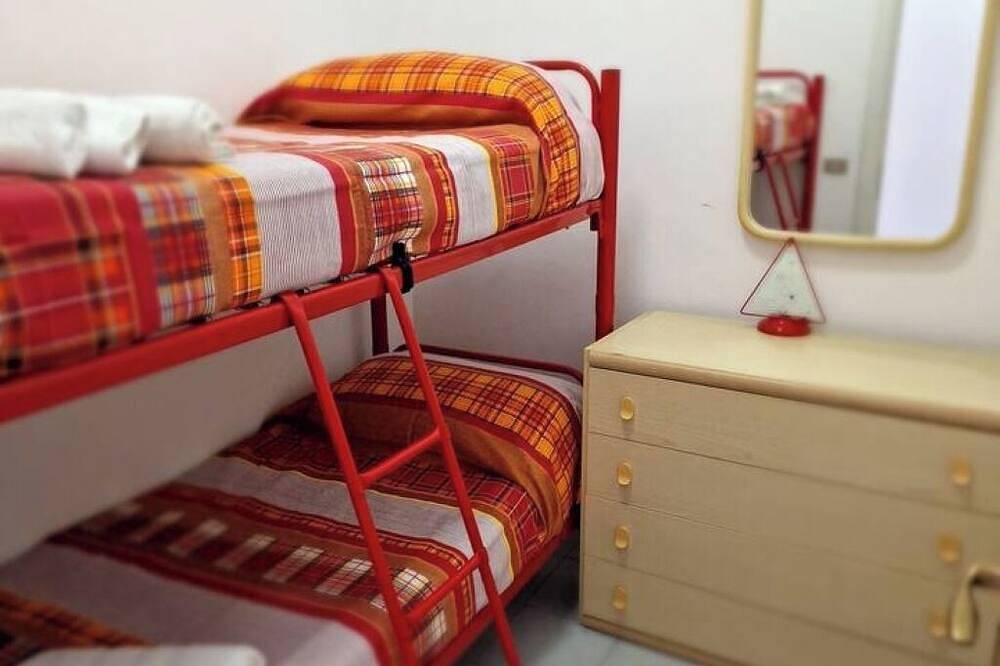 Ganze Wohnung, Apartment On The Sea and with private parking. in Formia, Latina Provinz