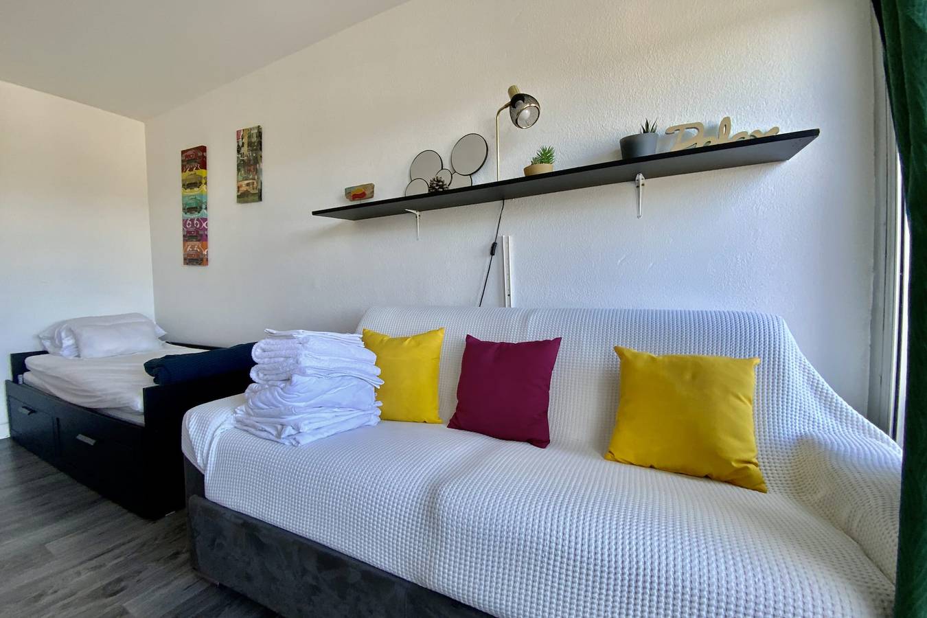 Ganzes Studio, Studio Les Jardins du Port  Port Camargue, avec piscine à 2 pas de la plage in Port Camargue, Le Grau-du-Roi