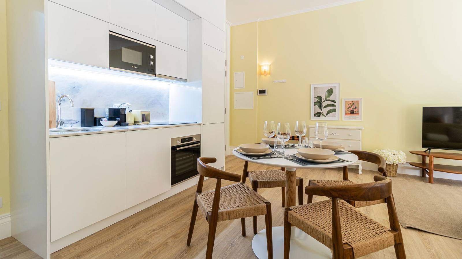 Apartamento entero, Apartamento de vacaciones para 2 personas con balcón in Santo Ildefonso, Oporto