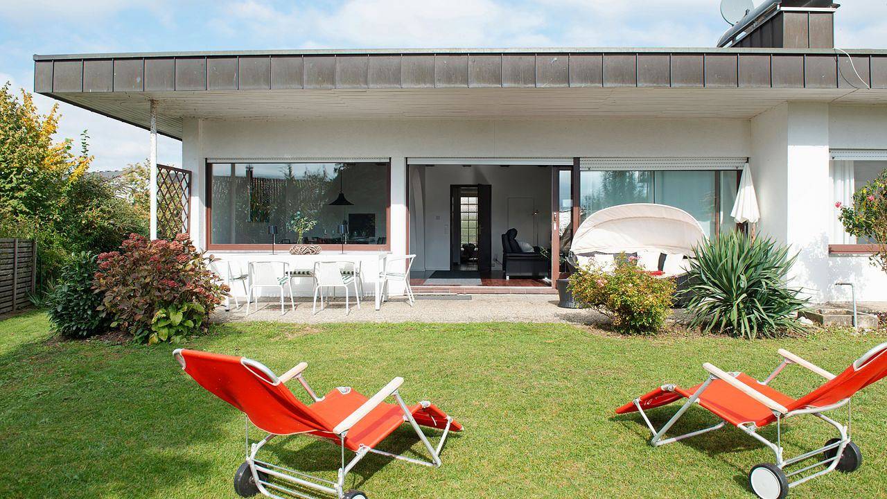 Entire holiday apartment, Holiday apartment for 2 people with garden in Immenstaad, Immenstaad am Bodensee