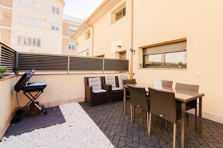 Apartamento para 6 personas, con vistas al lago, Se admiten mascotas en Berguedà