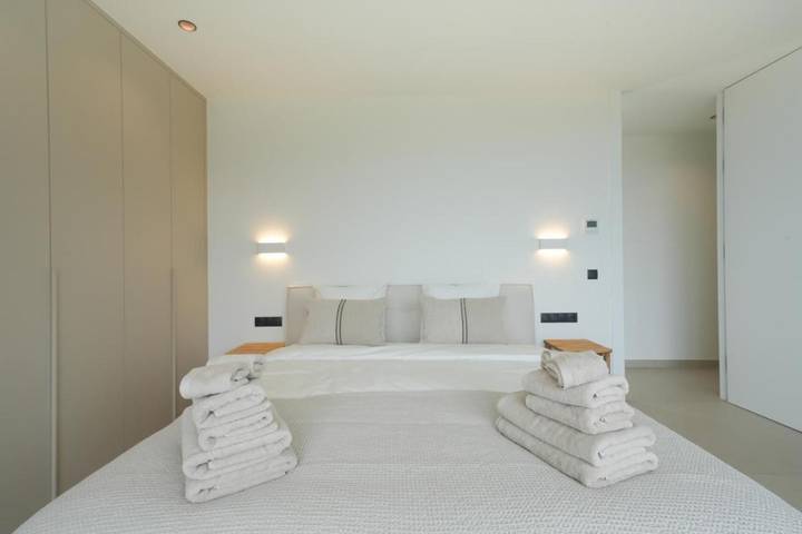 Chalet para 8 personas, con Balcón y Terraza además de Jardín y Piscina en Marina Alta - 4