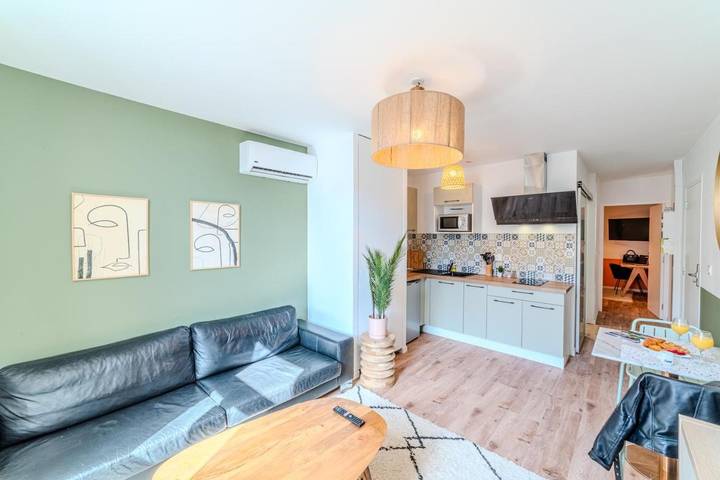 Gîte pour 2 personnes, avec Jacuzzi et Jardin à Roanne - 4