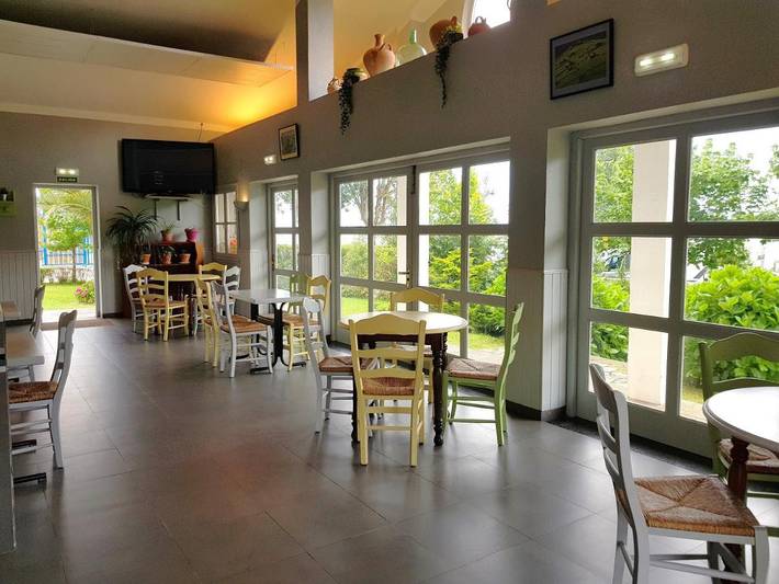 Camping pour 5 personnes, avec piscine ainsi que jardin et terrasse dans Asturies - 4