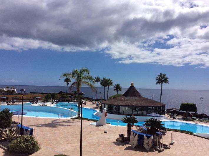 Vakantieappartement voor 3 personen, with whirlpool and kinderzwembad as well as zwembad and balkon in Costa del Silencio
