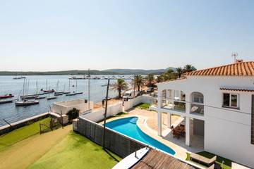 Villa in Es Mercadal, Menorcas Küste für 6 