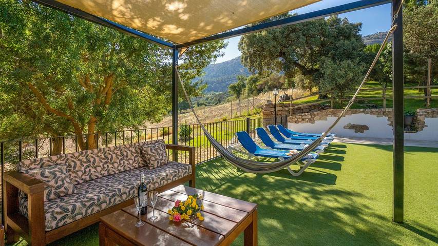 Casa rural para 12 personas, con balcón/terraza y piscina en Villanueva del Trabuco - 3