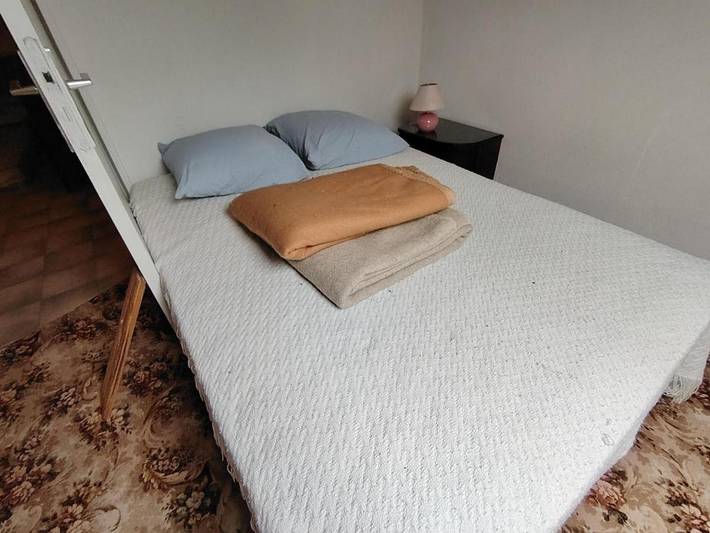 Location de vacances pour 4 personnes, avec terrasse à Saint-André-de-Vézines - 2