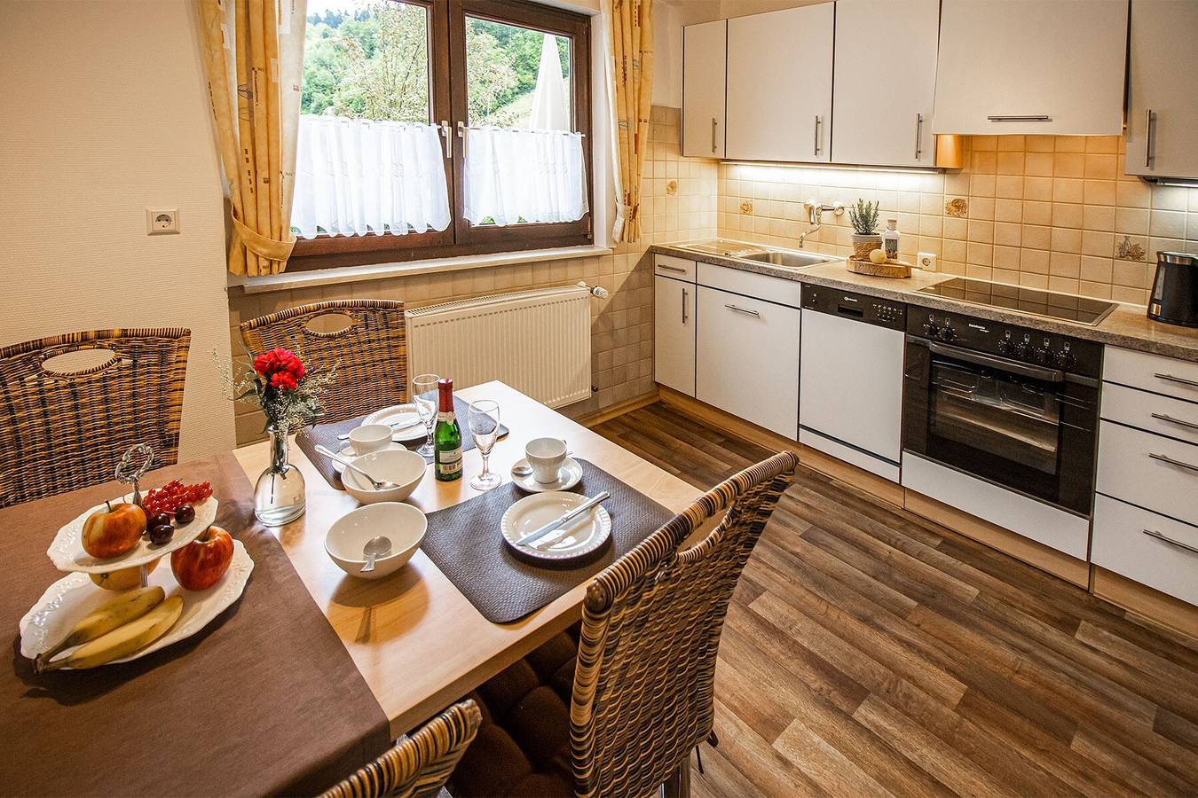 Ganze Wohnung, Ferienhaus 'Ferienhaus Niedermättle' mit Bergblick, privater Terrasse und Wi-Fi in Oppenau, Mittlerer Schwarzwald