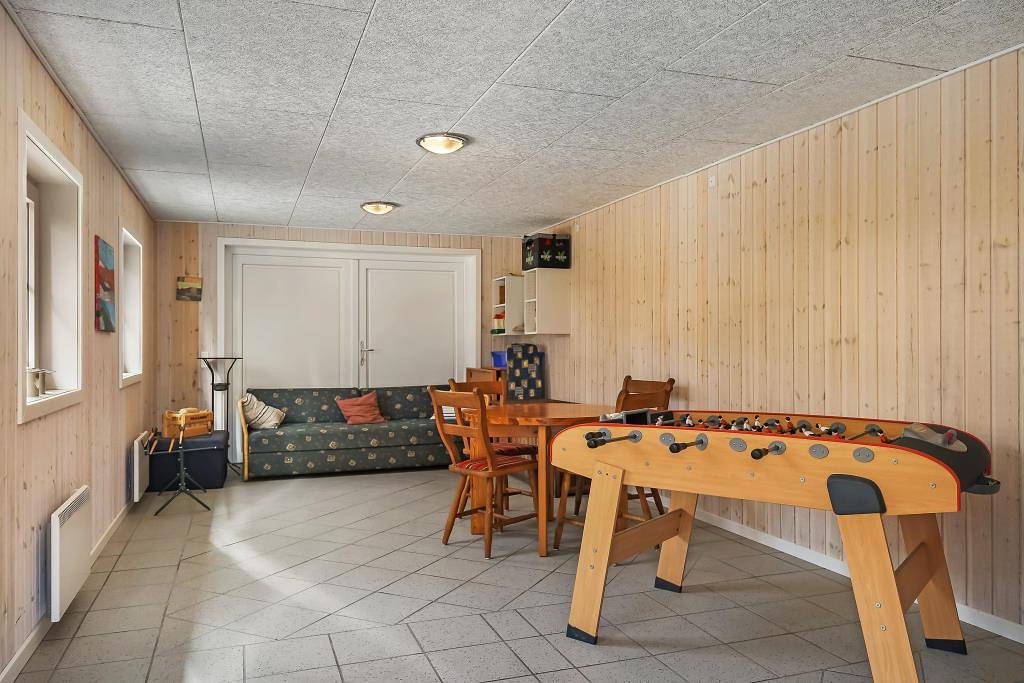 Herrlich eingerichtetes Ferienhaus mit Platz für 2 Hunde in Vejers Strand, Varde