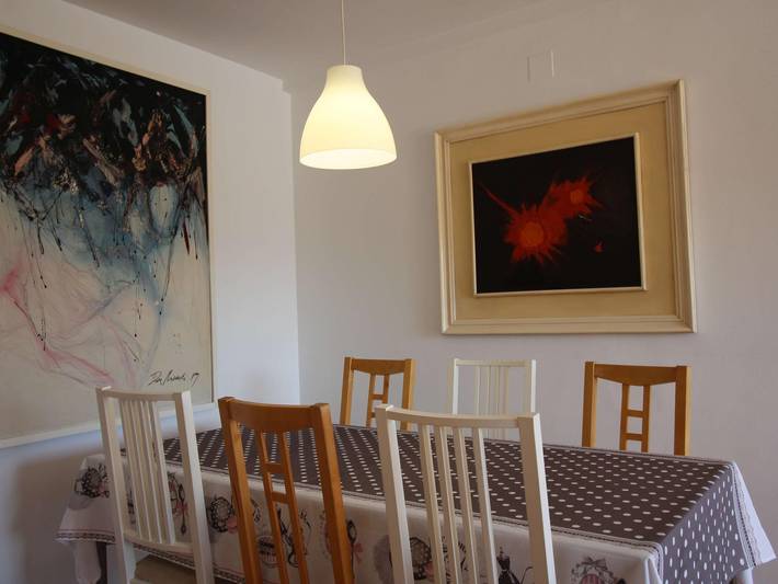Entire apartment, Beachfront Penthouse, 1 Min to La Ribera Beach, Terrace, Parking, Wifi, Sleeps 4 in el Port de la Selva, Upper Empordà