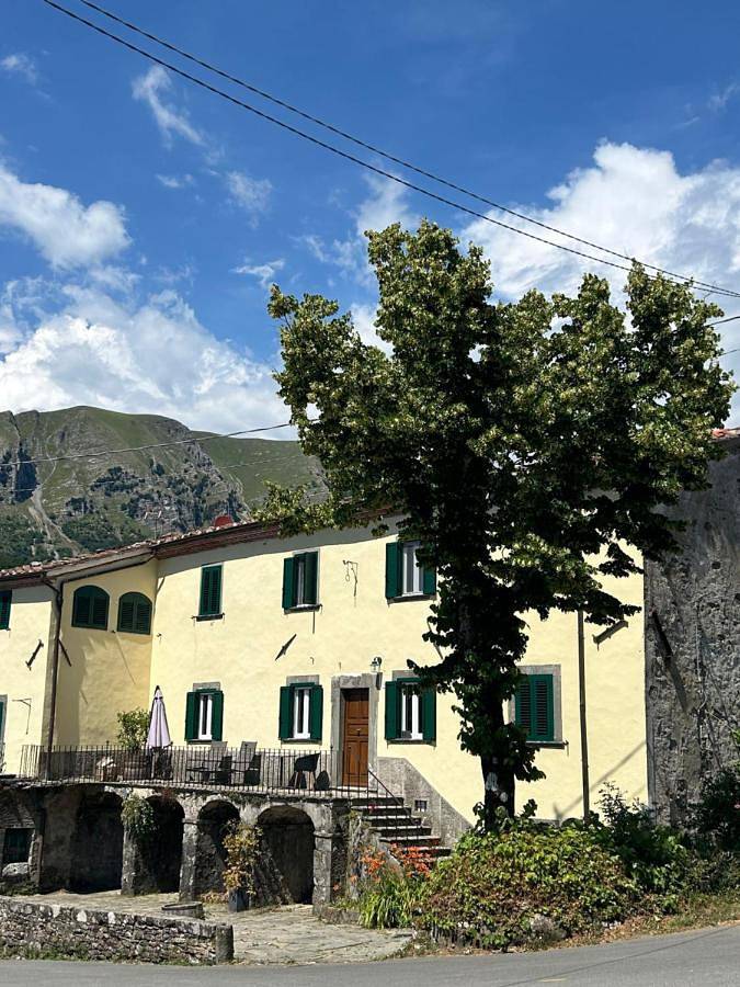 Chambre d’hôte pour 2 personnes, avec jardin ainsi que vue et piscine à Bagni di Lucca - 2