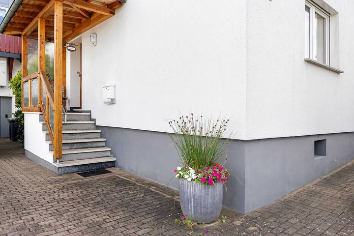 Chambre 'Ruhiges Zimmer 2' avec Terrasse partagée, Wi-Fi et Climatisation in Angersbach, Wartenberg (Hesse)